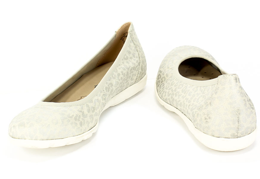 Baleriny Caprice 9-22150-24 184 Offwhite Jagua Srebro Skóra