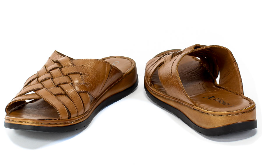 Klapki Caprice 9-27150-24 350 Cognac Nappa Brąz Skóra