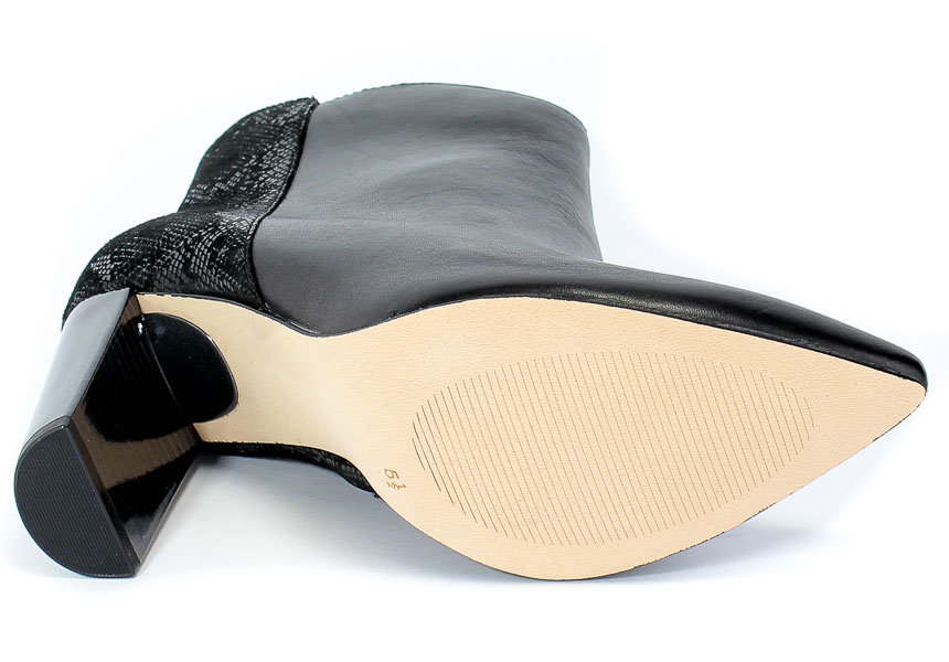 Botki Caprice 9-25315-25 019 Black Comb Czarny Skóra