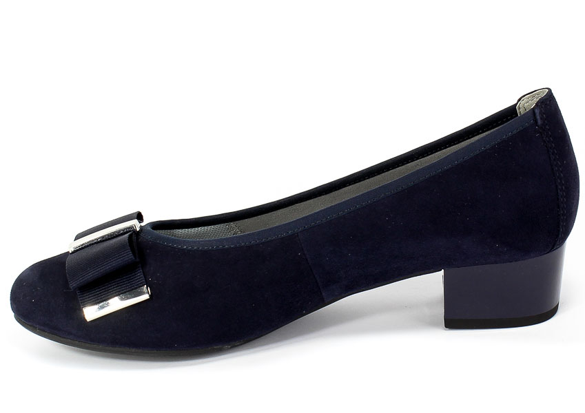 Czółenka Caprice 9-22301-25 833 Ocean Suede Co Granat Skóra