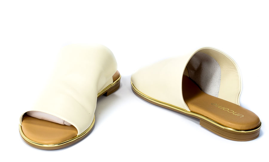 Klapki Uncome 32401 Latte