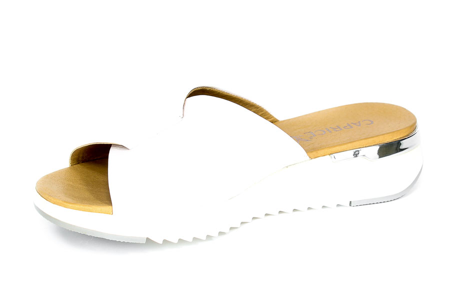Klapki Caprice 9-27200-26 122 White Naplak