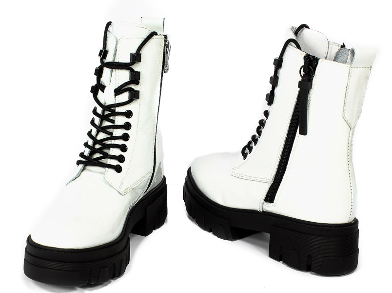 Trzewiki Marco Tozzi 2-25209-27 123 White Patent
