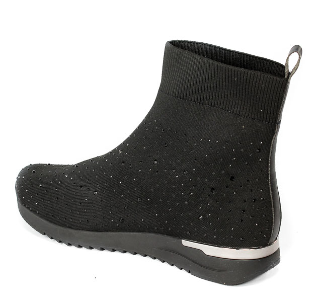 Trzewiki Caprice 9-25401-27 036 Black BLK Sole