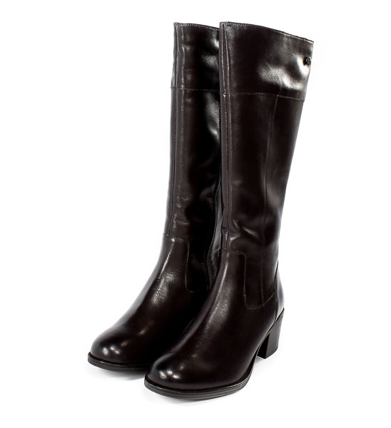 Kozaki Caprice  9-25551-27 337 DK.Brown Nappa