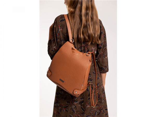 Torebka Toscanio B38 Czarny Plecak