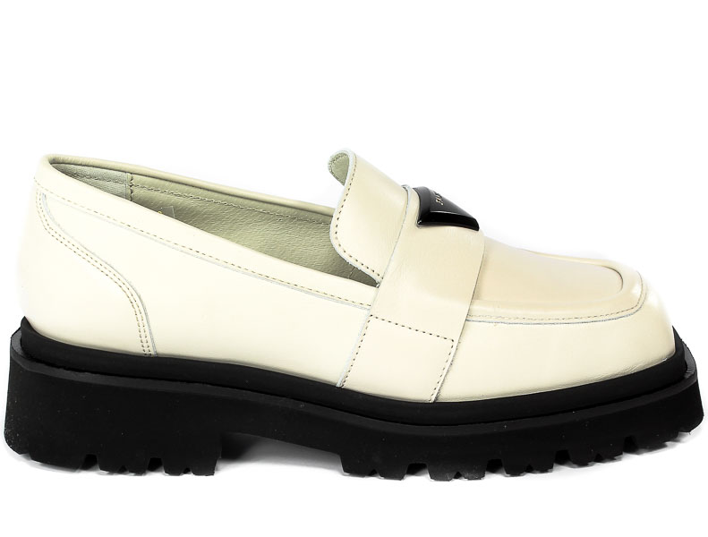 Mokasyny Chebello 2848-393-000-S194 OFF White