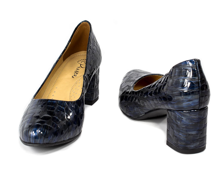Czółenka Piazza 930003-05 Navy Leder/Lackleder