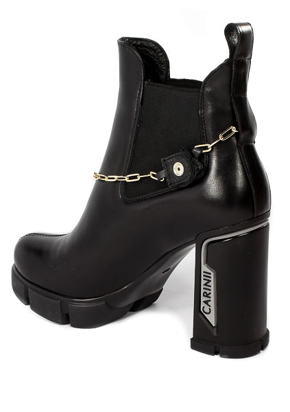 Botki Carinii B8482-E50-000-E36 Czarny