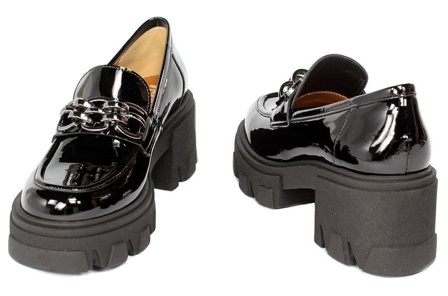 Półbuty Verano 22-681/10/N Czarny Lakier