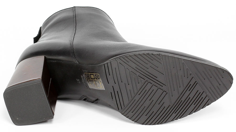 Botki Uncome 35441 Baflo Nero