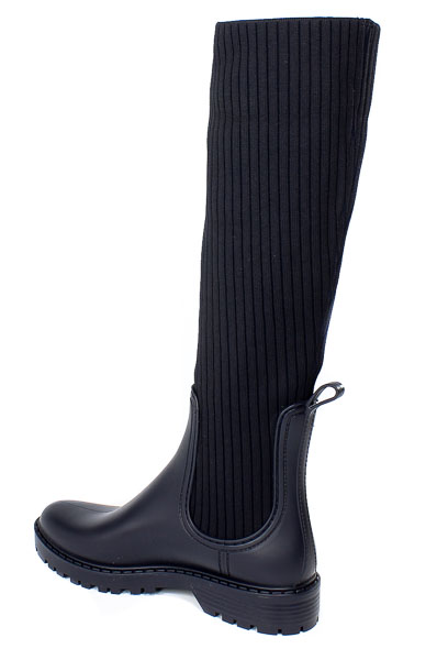 Kozaki Unisa Alerce F22 Abyss 