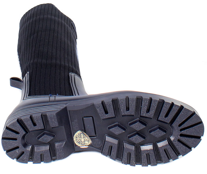 Kozaki Unisa Alerce F22 Abyss 