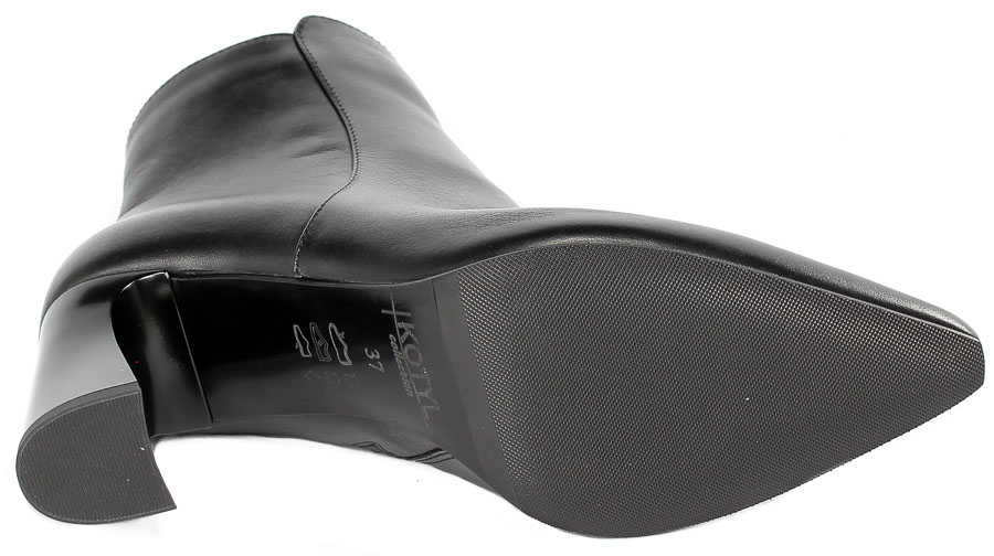 Botki Kotyl 1807 Czarne Lico