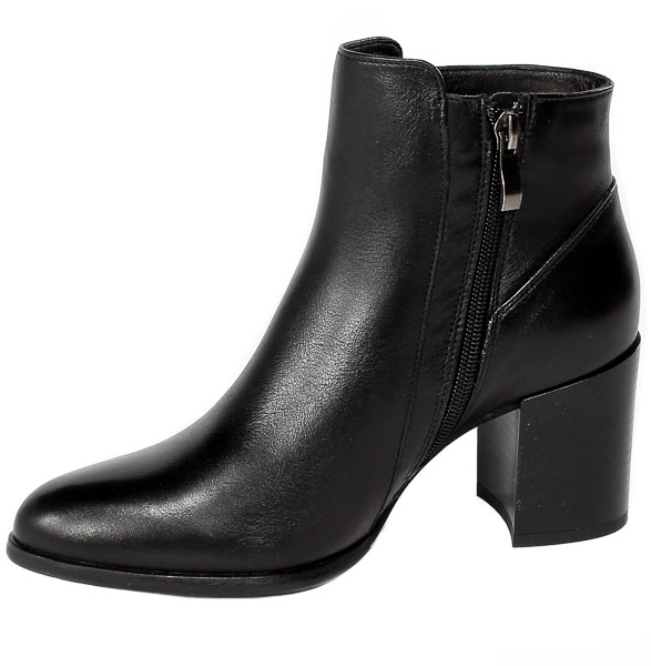 Botki Acord 3621 501 Czarne Lico