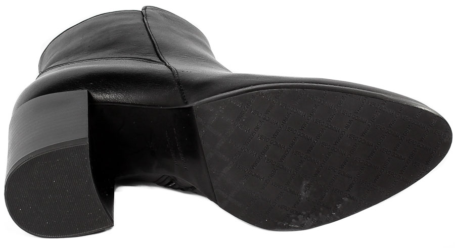 Botki Acord 3621 501 Czarne Lico