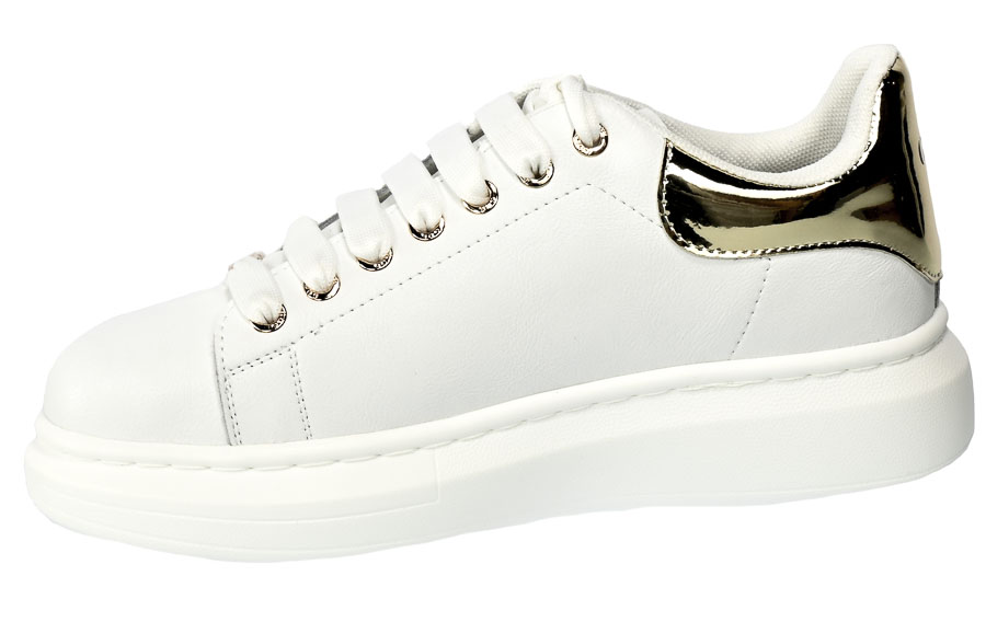 Sneakersy GOE LL2N4011 White