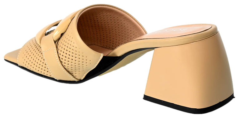 Klapki Boccato 230.1007 Skórzane 22 T 108SYH Beż