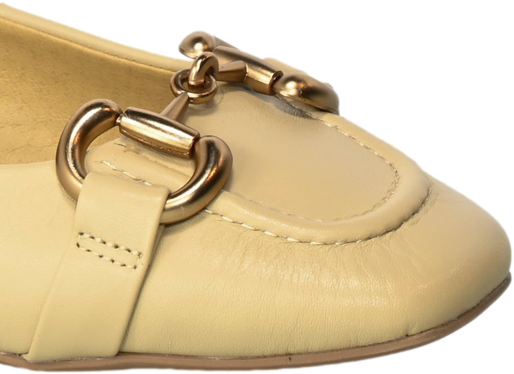 Półbuty Carmela 161449 Beige Beżowe Skóra Naturalna