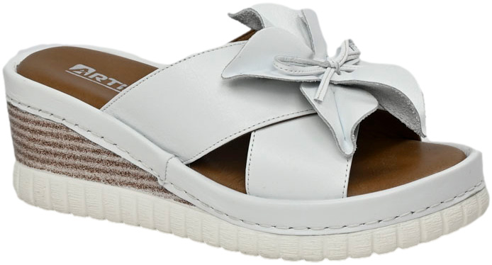 Klapki Na Koturnie Artiker 52C0501 White Skóra Naturalna